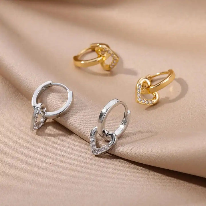 Close-up of the heart-shaped cutout detail