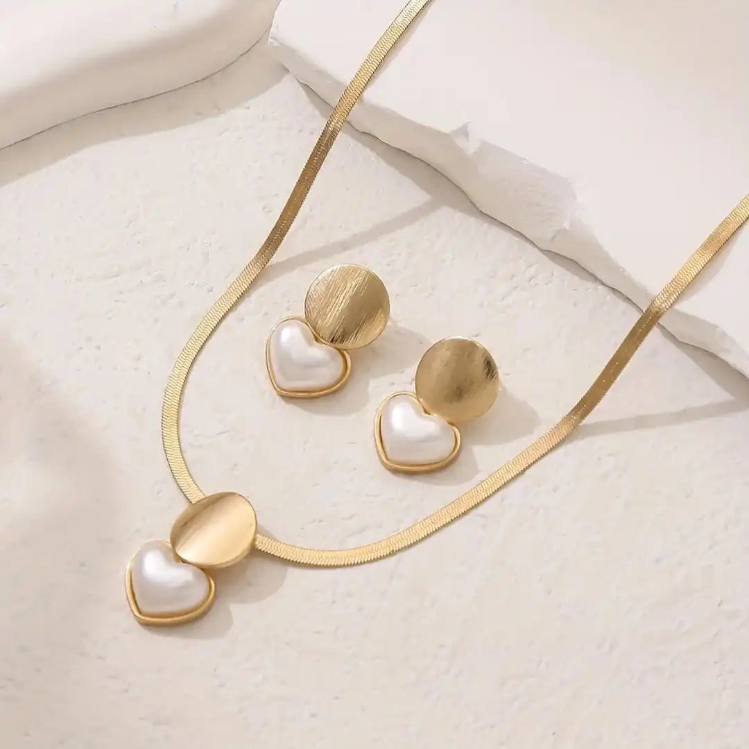 Set worn on a model