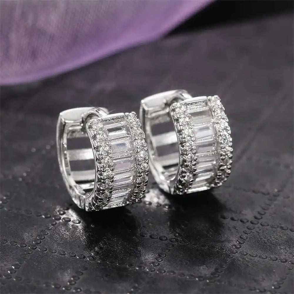 Close-up of the sparkling zirconia detail