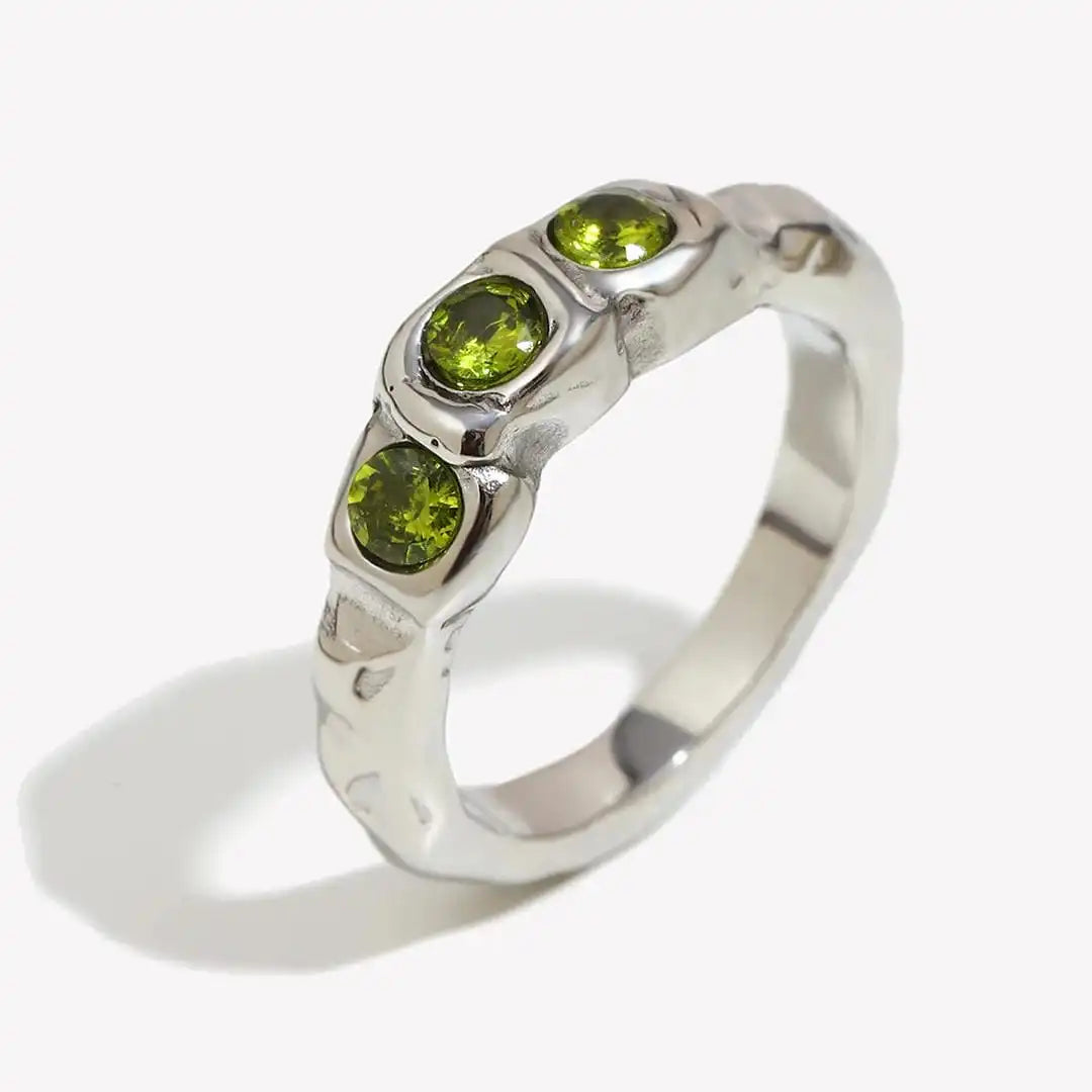 Ring displayed on a jewellery stand