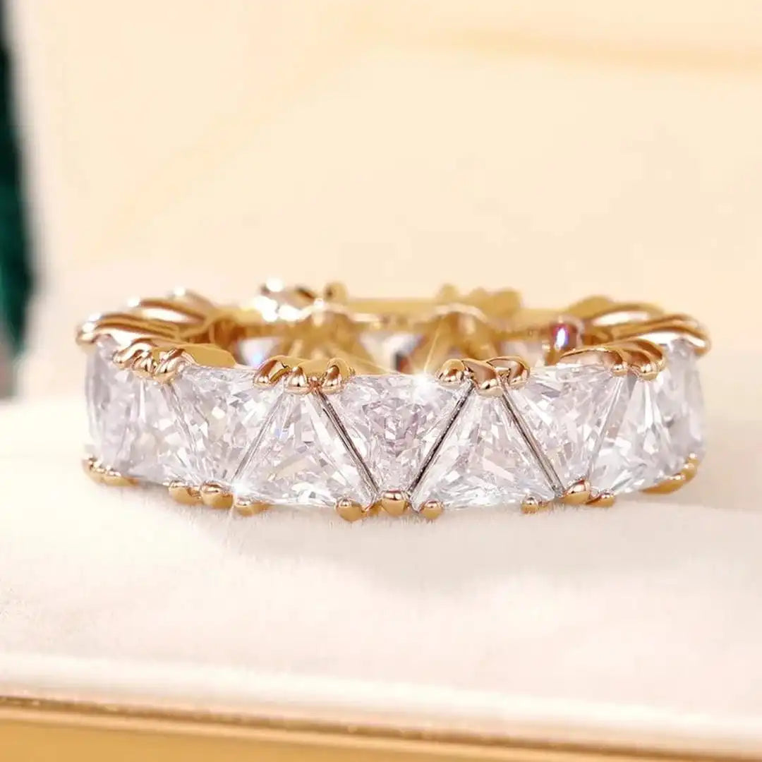 Side angle showing the band detail