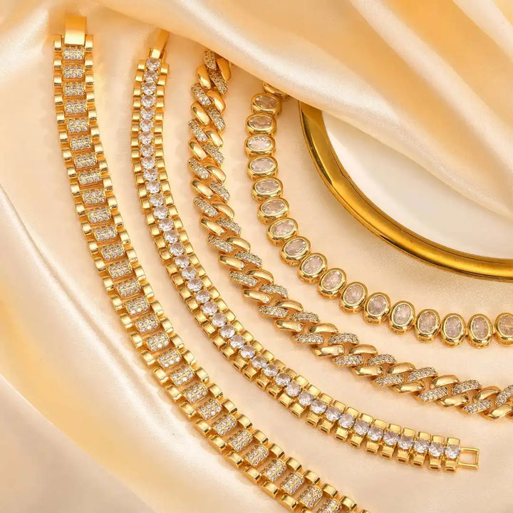 Bracelet laid flat showing the adjustable clasp