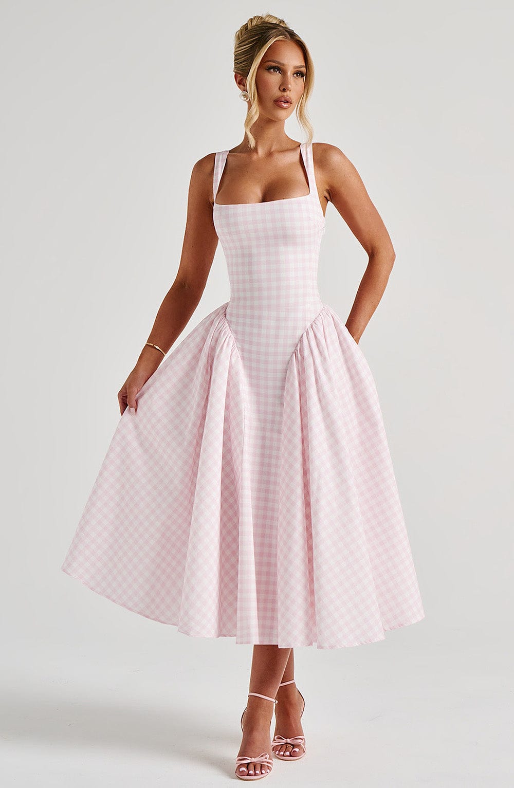 Remi Midi Dress square neck detail