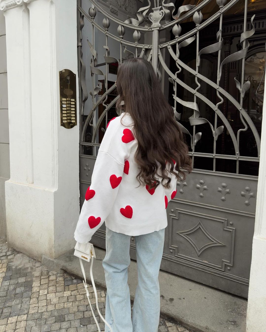 ARIA | Love Sweater