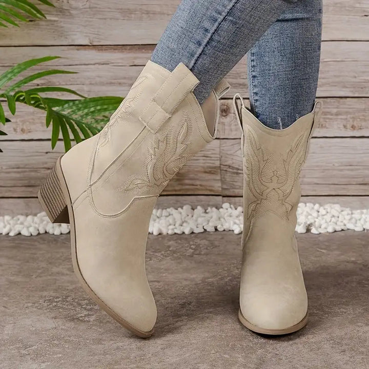 Dakota | Women's Embroidered Western Cowgirl Boots with Block Heel
