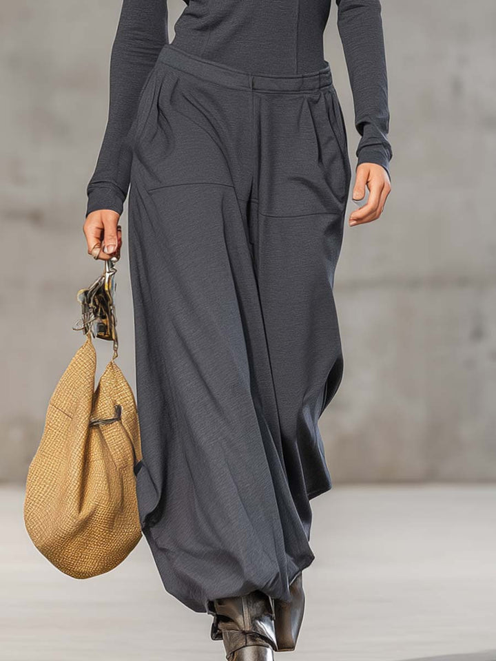 Dark gray retro sporty set – detail