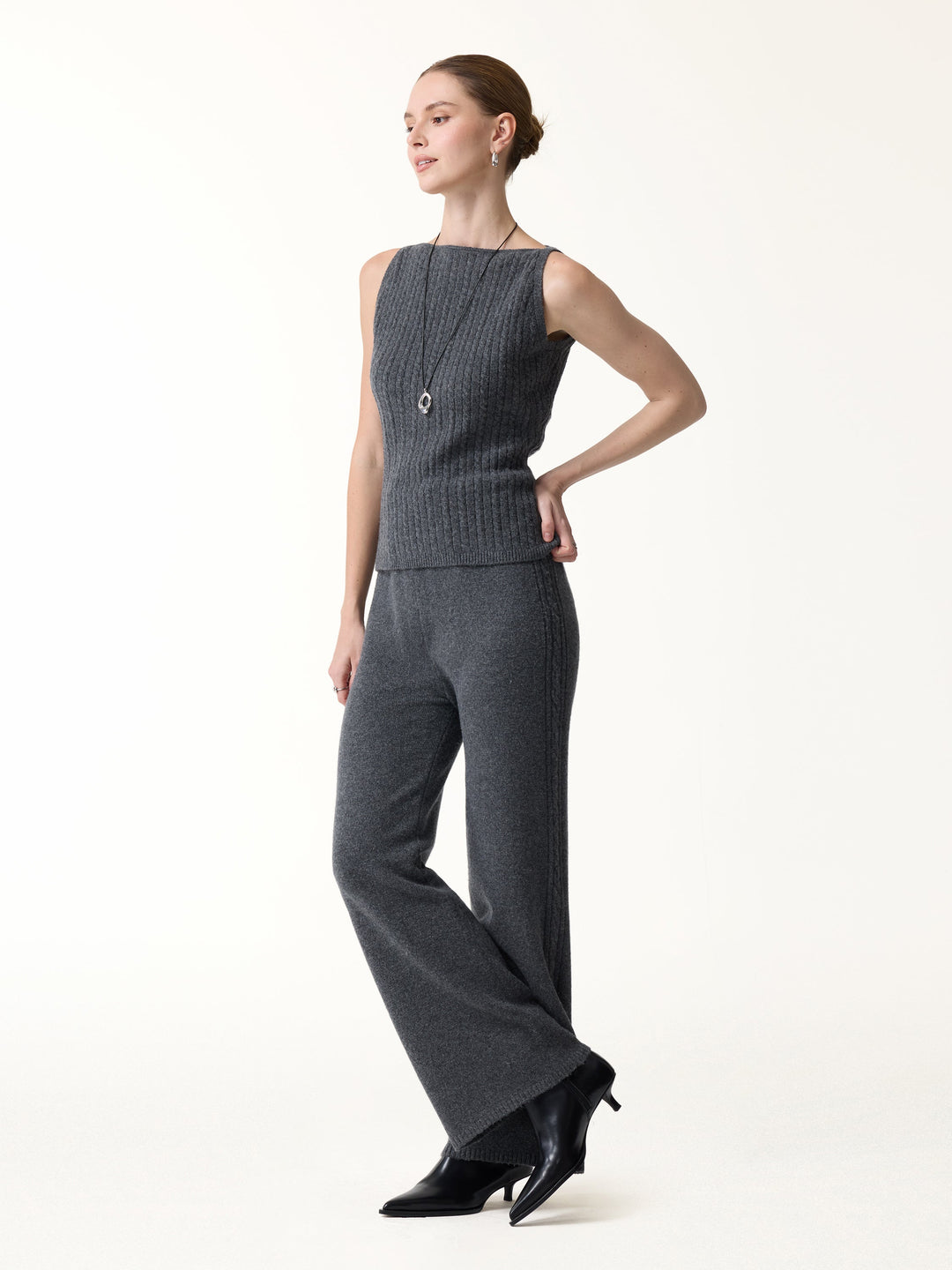 2Pcs Set Sleeveless Cable-Knit Sweater Tank & Drawstring Wide-Leg Knit Pants — women's women > bundles&sets > bundles, front view