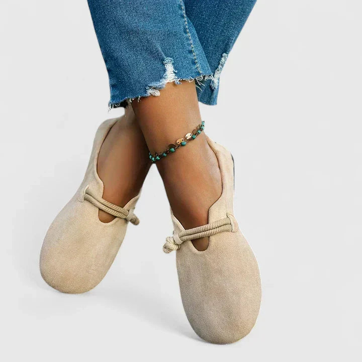 Ysavriann Orthopedic Loafers — close-up detail