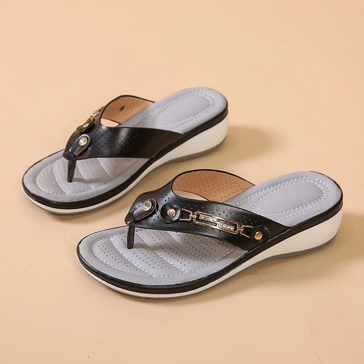Luna- Comfortable Orthopedic Sandals Orthopedic Sandals — lifestyle view