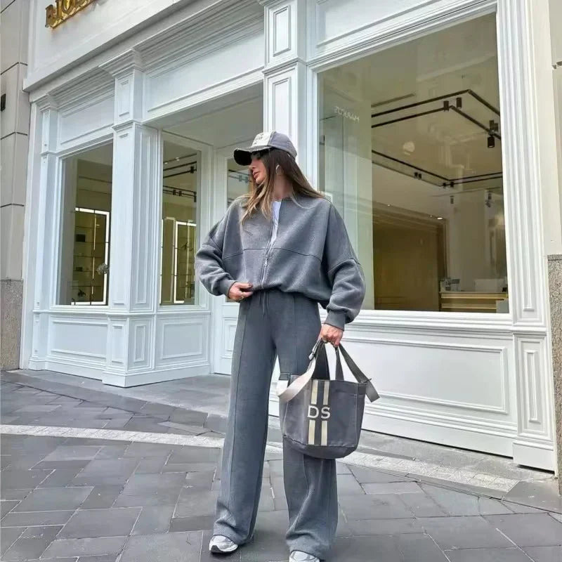 ARIA | Cozy Oversized Tracksuit