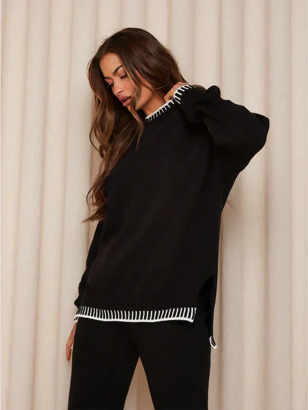 ARIA | Comfy Set — women's two-piece set, close-up of the fabric and trim