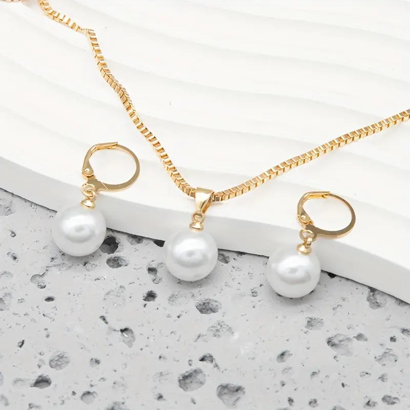 Model wearing the layered pearl necklace set