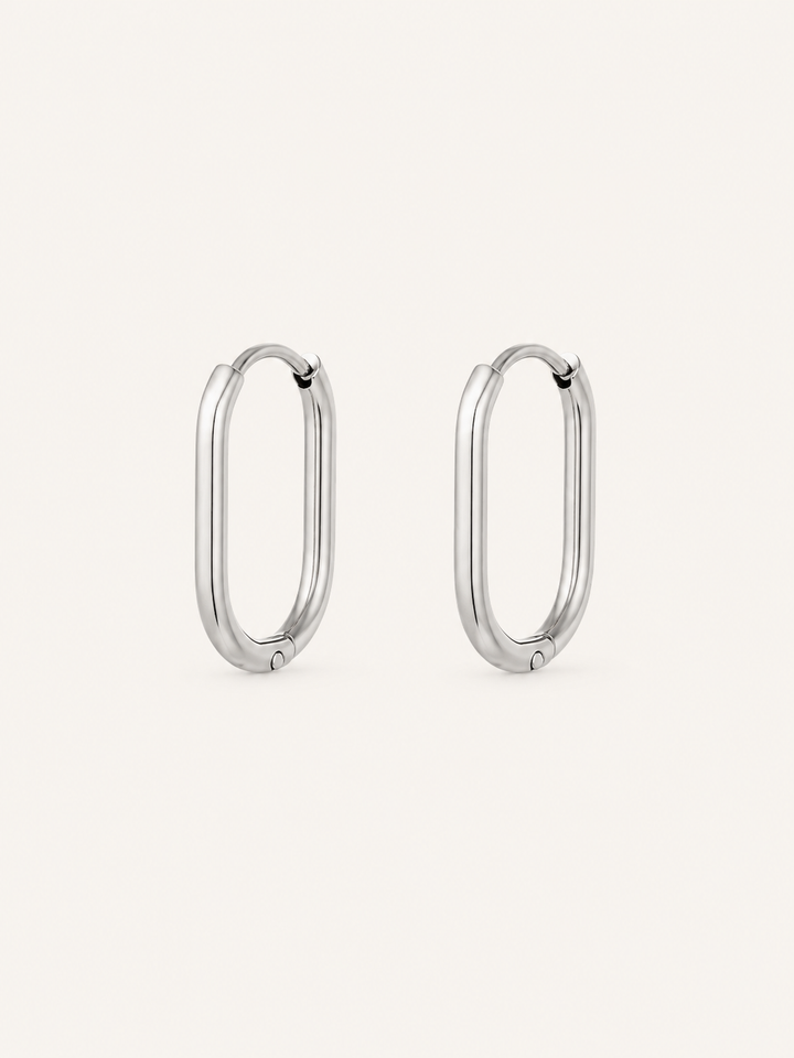 Elina | Oval Hoop Earrings with Polished Finish