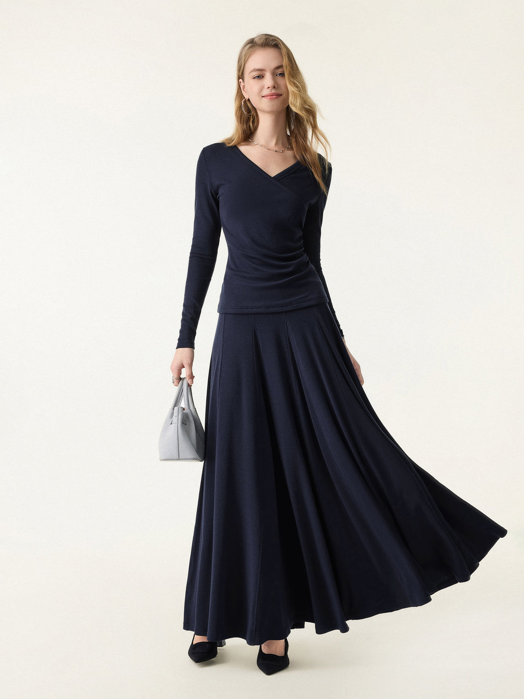 2Pcs Set LiteWarm Surplice Ruched Long Sleeve & Godet Hem Pull-on Maxi Skirt