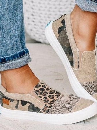 Noemi | Trendy Slip-On Shoes