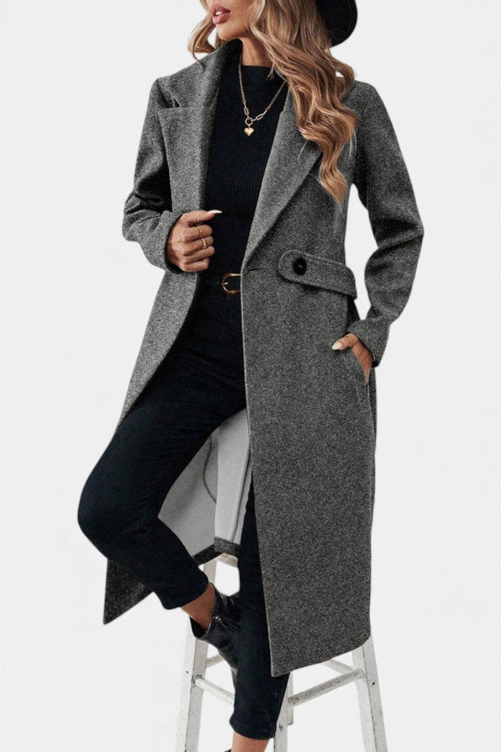 Hédia mid-length coat three-quarter view model