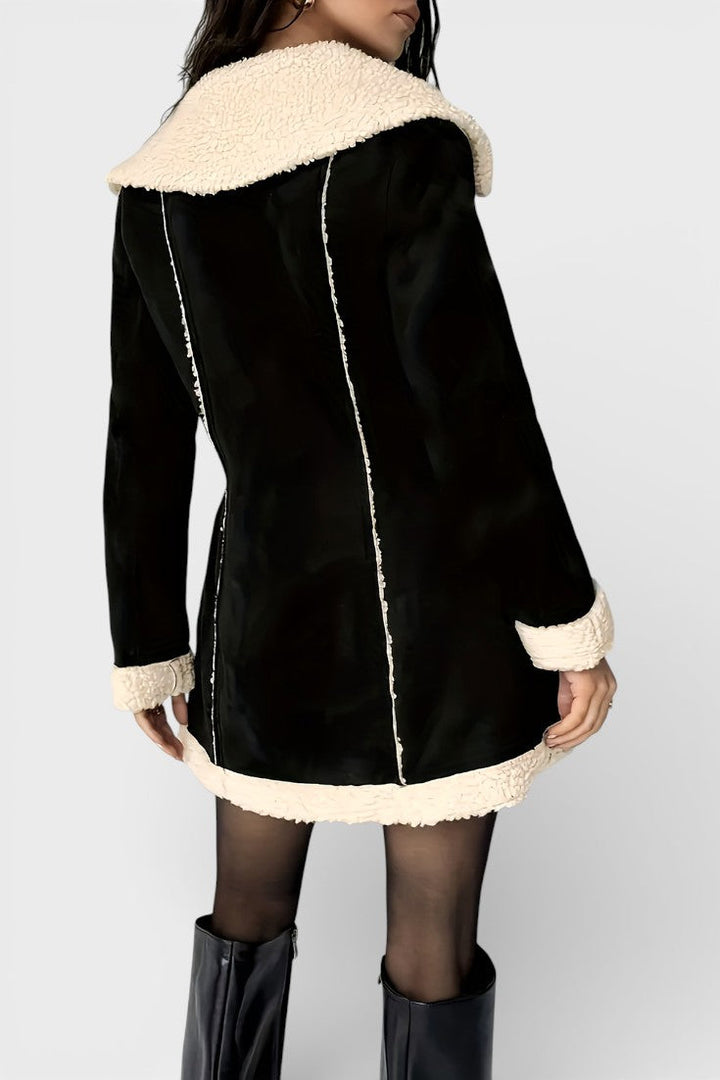 Jorane coat collar and zip detail close-up