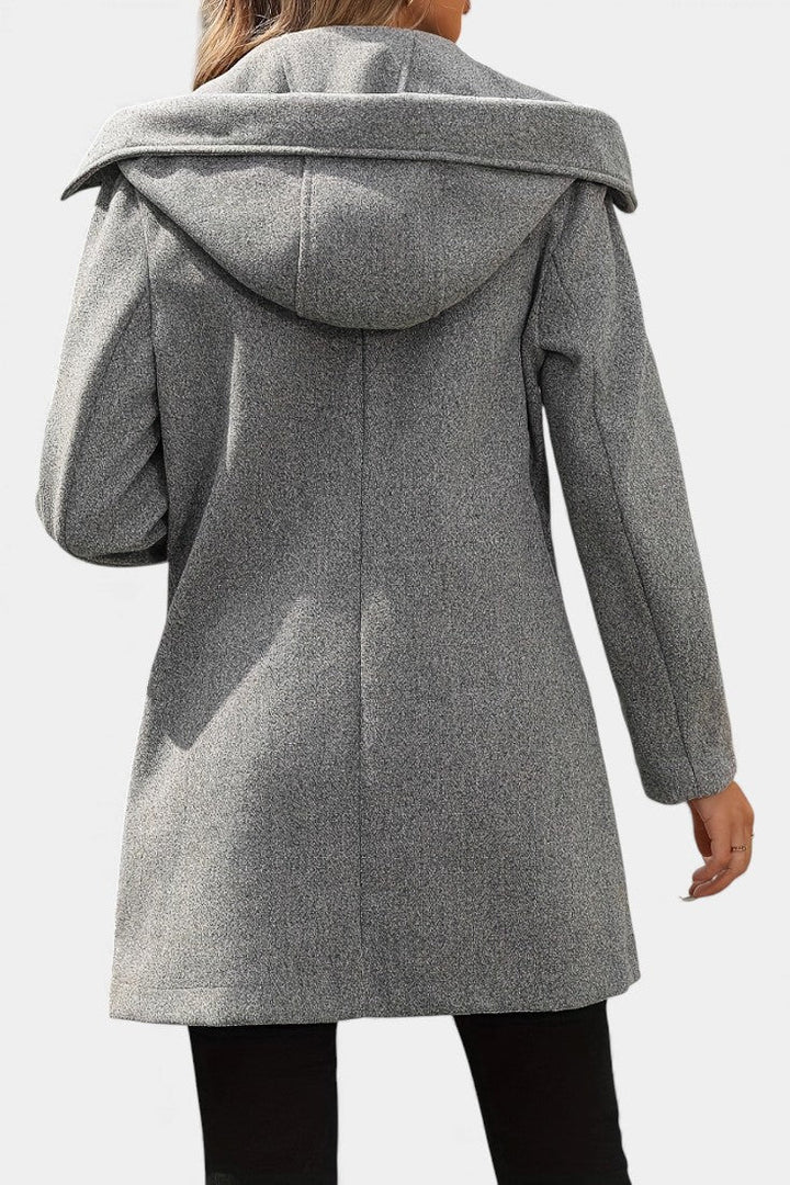 Lada winter coat back view elegant cut