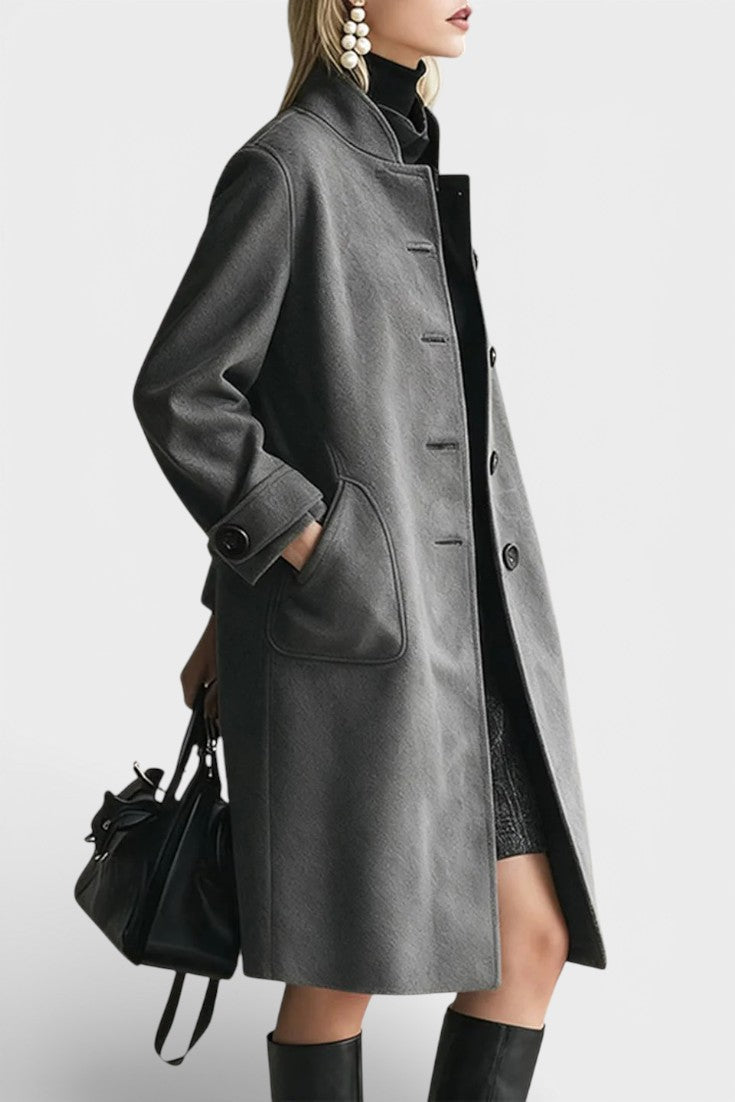 Nicoline vintage coat side silhouette view model