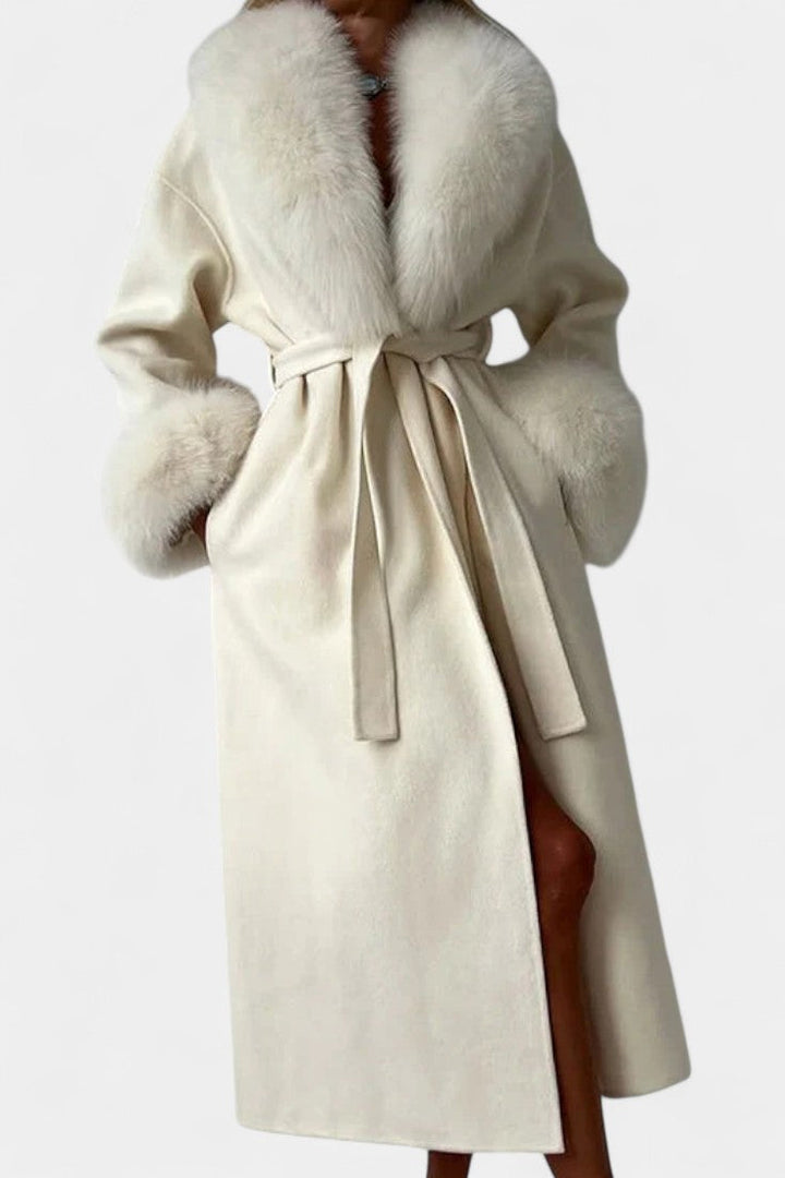 Lalie coat belt and fur trim collar close-up