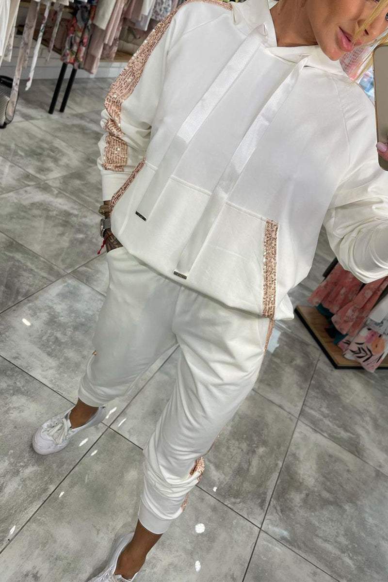 Women's autumn matching set – side view