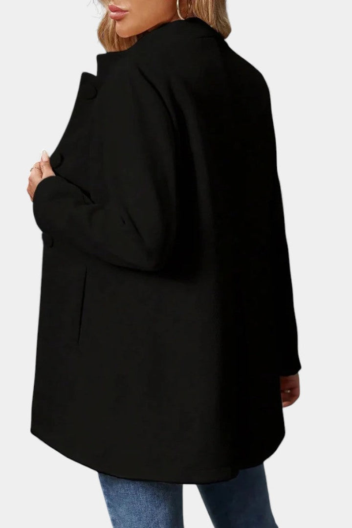 Lyana high collar coat half-length close-up
