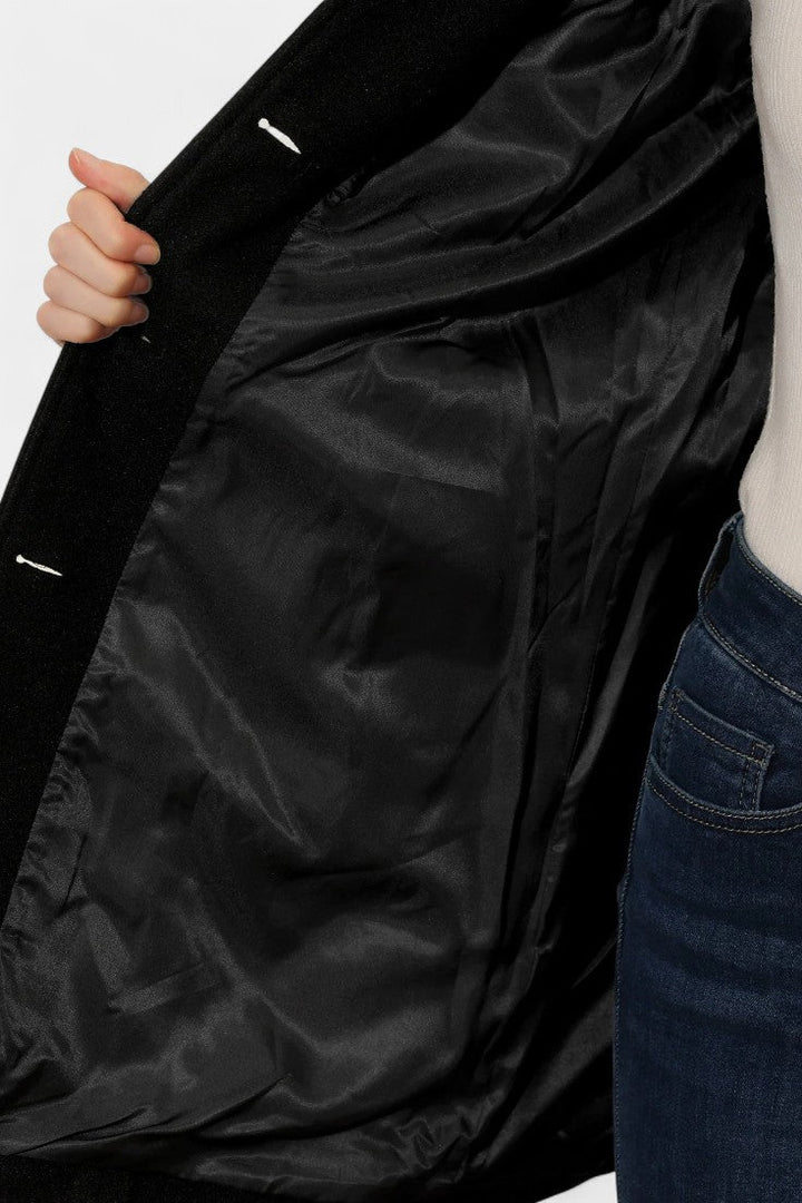 Louane structured winter coat back view tailored cut