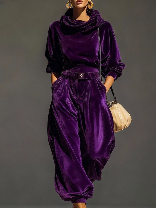 Solenne velvet lounge co-ord women – model wearing