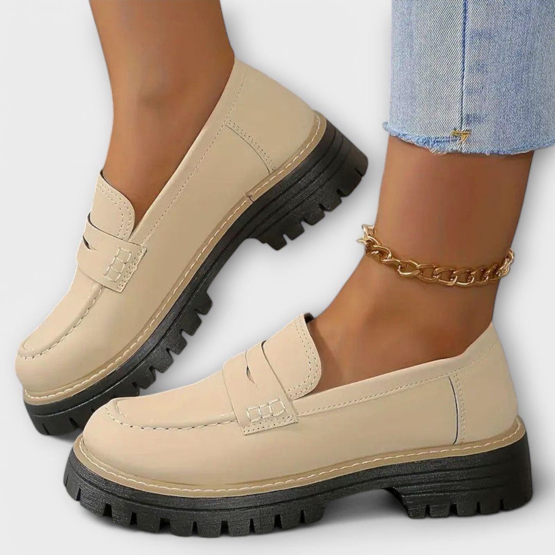 Alisa - Premium Cushioned Loafer