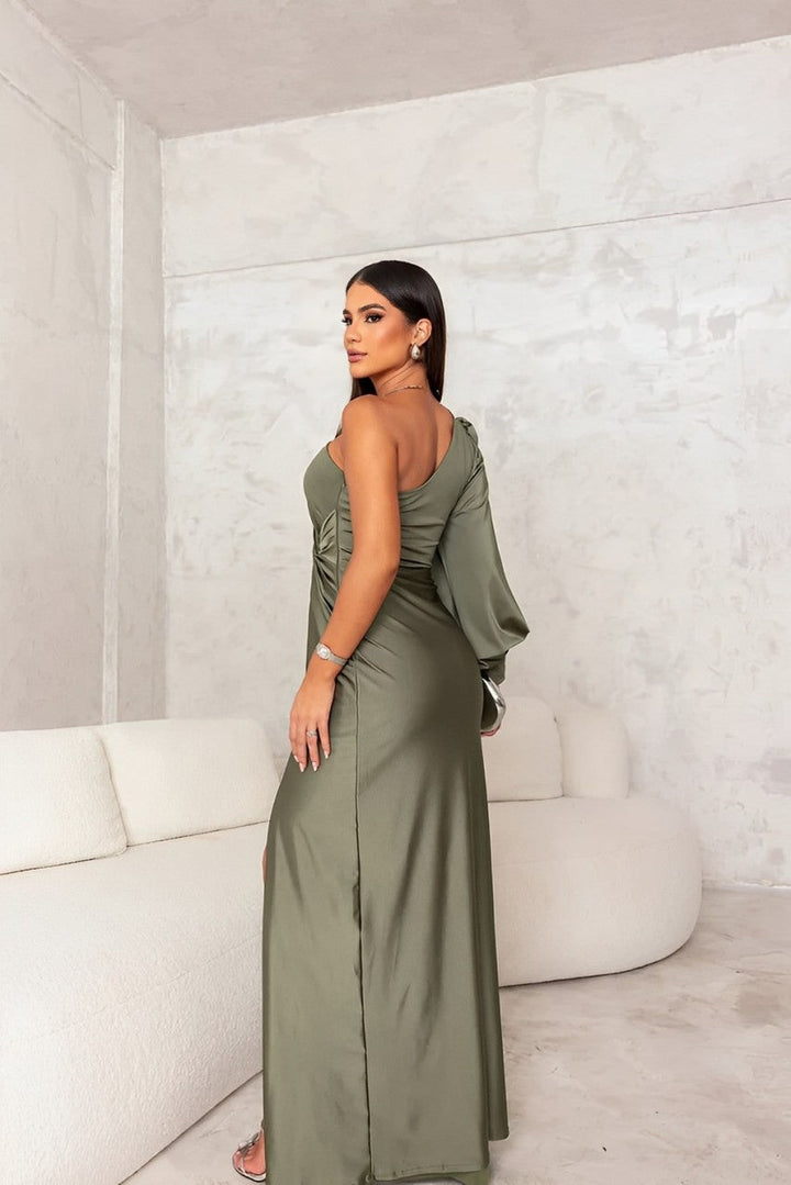 Eleanor Olive Green — close-up detail